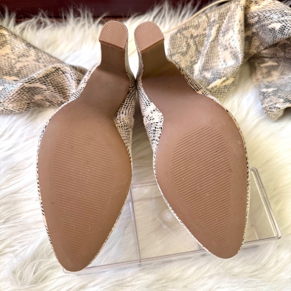 NWOB Justfab Jesyna Snakeskin Print Over-the-Knee Heeled Boots – Size 7 - Picture 13 of 15